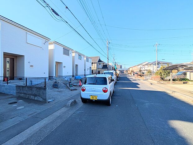 ここから始まる「日常」はご家族にとってかけがえのない時間となります。少しでも豊かに、快適に。そんな想いから本邸宅は生まれました。　