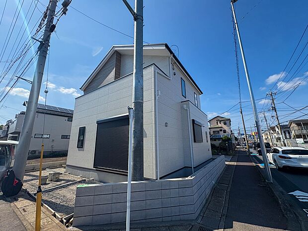 【外観】JR『土呂』駅徒歩15分の好立地。32.8坪のひろびろとした敷地面積となっております。