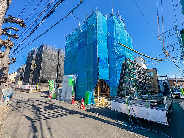 【前面道路】車の通行が少ないので、静かな住環境を維持することができます。