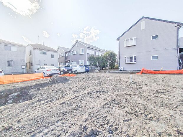 3号棟【外観】陽当りや通風性など各所に施された工夫で住みやすさを実現。部屋の大きさや周辺環境・街並など、資料には掲載していない情報が現地にはたくさんございます。是非ご確認下さい。