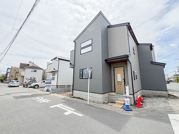 2号棟【外観】こちらの物件に少しでもご興味がありましたら、お気軽にお電話下さい。ネット上で「見えない物」「わからない事」でも、実際にご見学いただくことで、手に取るようにおわかりいただけるはず…