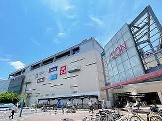 ショッピングセンター 650m イオン川口前川店