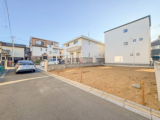 【庭】プランター等をおいてガーデニングが楽しめます。