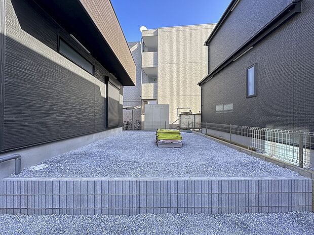 【庭】庭がある戸建てに住む楽しみのひとつは、自分たちの好みに合わせて、家庭菜園や庭づくりができることでしょう。自由自在に庭をコーディネートしてみませんか！
