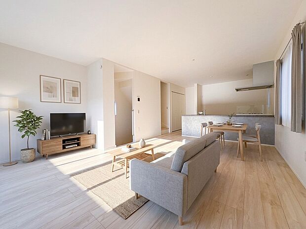 【LDK19.3】リビングにいるお子様と会話をしながら家事ができるカウンターキッチン。いま手があいているか、忙しそうなのか相手の様子を伺いながらコミュニケーションをとる訓練にもなります。