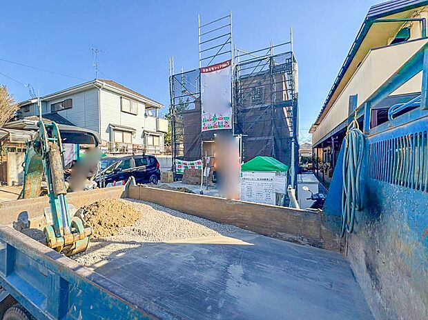 【外観】家族の温かさと陽光の暖かさ、楽しい毎日と明るい未来を予感させる「空間が織り成すひとつ先の住み心地」を演出します。