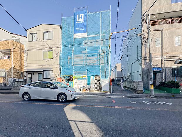 【外観】こちらの物件が少しでも気になるようでしたら、お気軽にお問合せください。人生でいちばん大きなお買い物ですので、ゆっくりご見学ください。ネット上の画像と実際の見学では、リアル感がまるで違…