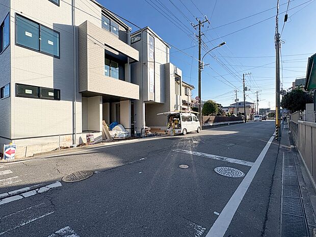 ここから始まる「日常」はご家族にとってかけがえのない時間となります。少しでも豊かに、快適に。そんな想いから本邸宅は生まれました。　