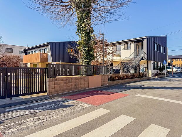 幼稚園・保育園 730m 与野本町幼稚園(与野本町幼稚園(教育理念は「心身共に調和のとれた、たくましい子を育成する・おもいっきり遊ぼう」与野本町幼稚園ではその遊ぶ場所、時間を大切にしています…