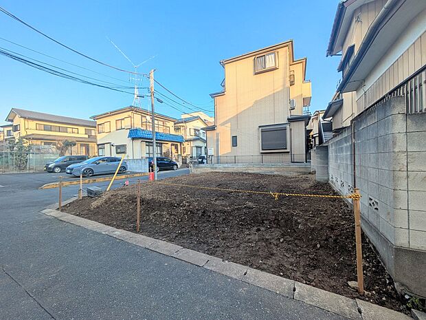 こちらの物件に少しでもご興味がありましたら、お気軽にお電話下さい。ネット上で「見えない物」「わからない事」でも、実際にご見学いただくことで、手に取るようにおわかりいただけるはずです。