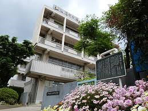 中学校 736m 戸田市立喜沢中学校