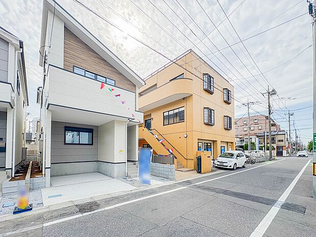 【外観】家族の温かさと陽光の暖かさ、楽しい毎日と明るい未来を予感させる「空間が織り成すひとつ先の住み心地」を演出します。