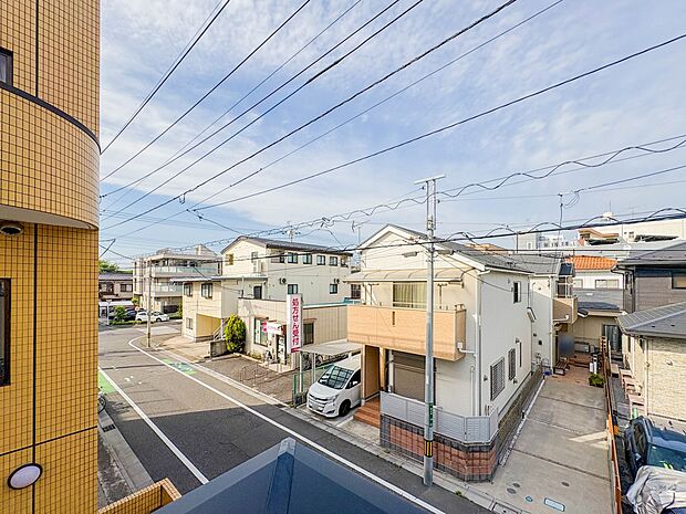 【眺望】眺望や窓からの景色が良いと、家で過ごす時間も快適です。