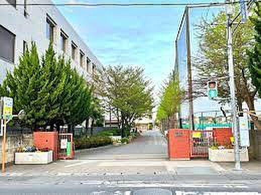 中学校 450m さいたま市立日進中学校