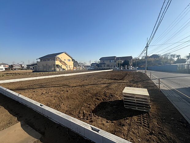 【外観】こちらの物件が少しでも気になるようでしたら、お気軽にお問合せください。人生でいちばん大きなお買い物ですので、ゆっくりご見学ください。ネット上の画像と実際の見学では、リアル感がまるで違…