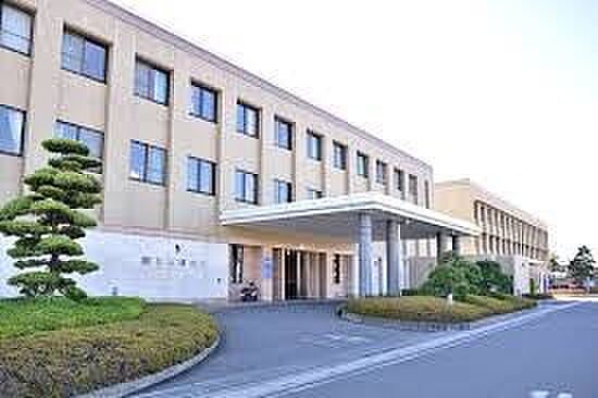 病院 2300m 西大宮病院(1973年に開設された大宮区三橋1丁目に位置する病院。病院理念は「開心見誠」「真心のこもった医療の提供」。有料駐車場有。土曜日の午後、日曜日、祝日は休診となって…