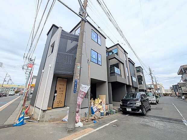 こちらの物件に少しでもご興味がありましたら、お気軽にお電話下さい。ネット上で「見えない物」「わからない事」でも、実際にご見学いただくことで、手に取るようにおわかりいただけるはずです。