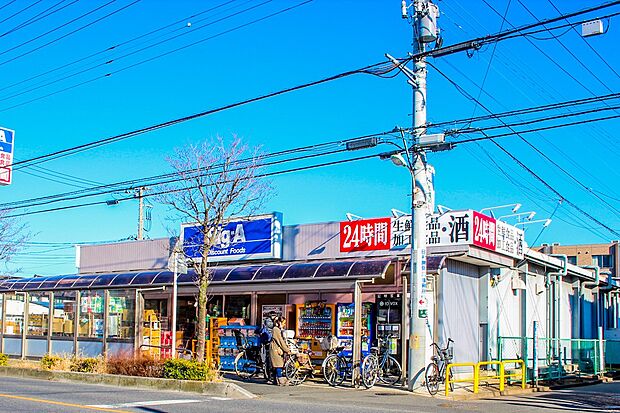 スーパー 150m ビッグエー三室店(私たちは関東圏を中心に展開する食料品、日用品のハードディスカウントストアです。毎日がこの価格を基本に、新鮮なおいしさをいつもリーズナブルにご用意していま…
