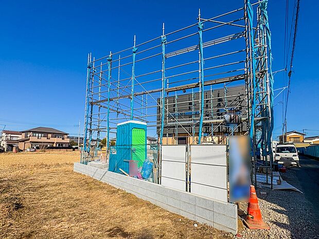 【庭】プランター等をおいてガーデニングが楽しめます。