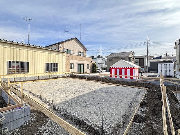 【外観】こちらの物件が少しでも気になるようでしたら、お気軽にお問合せください。人生でいちばん大きなお買い物ですので、ゆっくりご見学ください。ネット上の画像と実際の見学では、リアル感がまるで違…