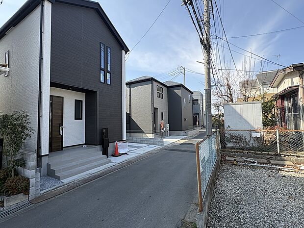 【外観】こちらの物件に少しでもご興味がありましたら、お気軽にお電話下さい。※青空はイメージです。