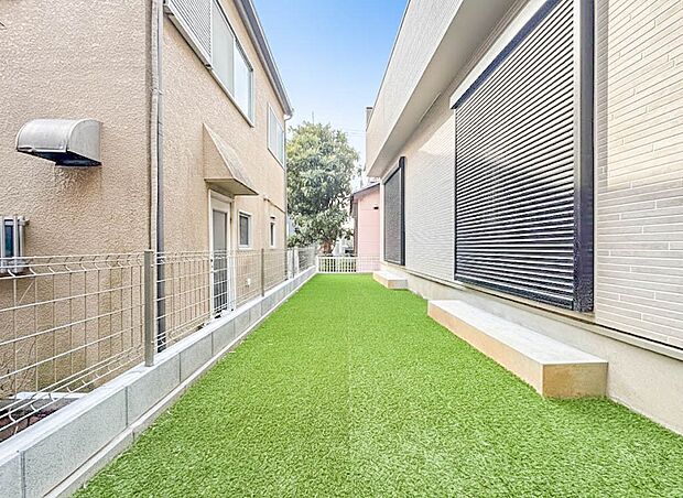 【庭】庭がある戸建てに住む楽しみのひとつは、自分たちの好みに合わせて、家庭菜園や庭づくりができることでしょう。自由自在に庭をコーディネートしてみませんか！