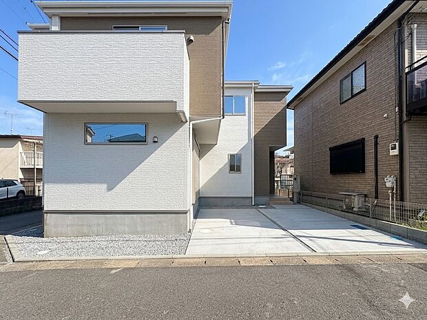 【外観】家は一生のお買物。自分ならではの家族ならではのおうちになっていきます。*CG加工で晴天にしております