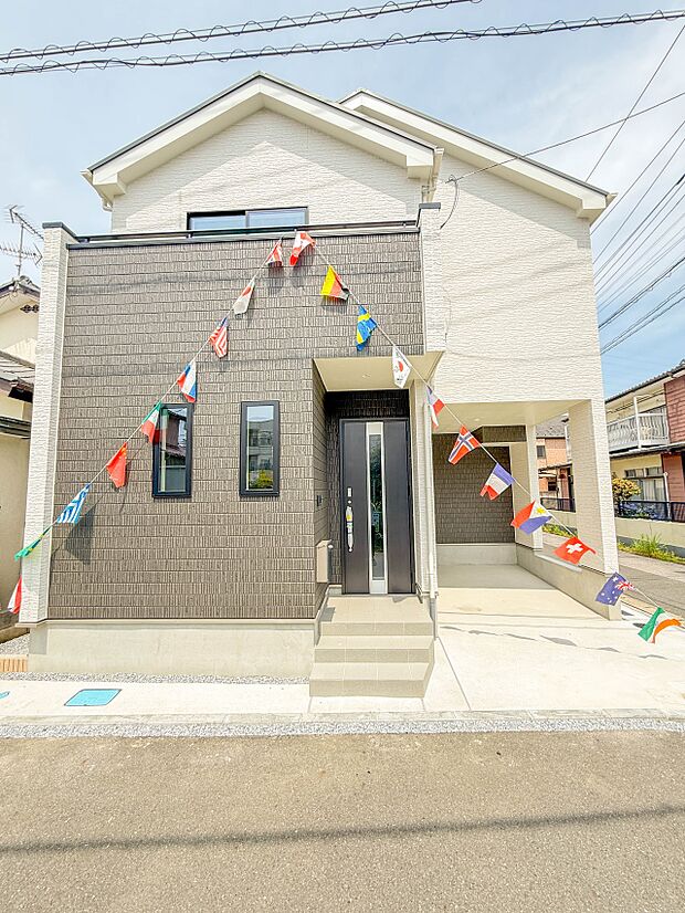 【外観】陽当りや通風性など各所に施された工夫で住みやすさを実現。部屋の大きさや周辺環境・街並など、資料には掲載していない情報が現地にはたくさんございます。是非ご確認下さい。