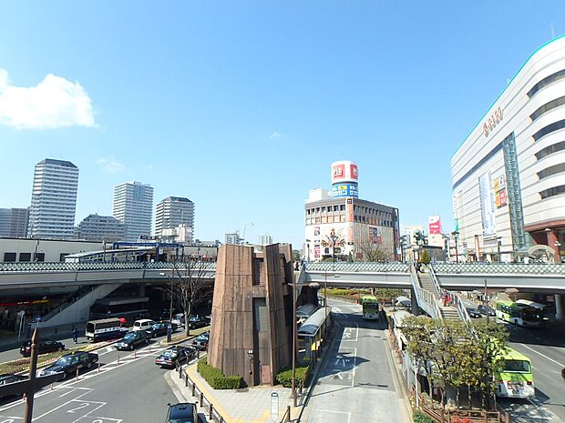駅 1280m 川口駅(1910年開業。埼玉県内のJR駅では大宮駅、浦和駅に次いで利用客の多い駅です。都心も浦和も近く、通勤、通学に重宝します。)