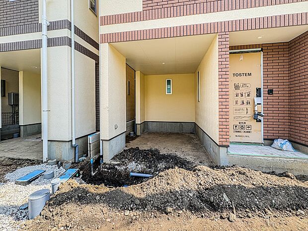 2号棟【駐車場】毎日の生活にマイカーが必須という方は、購入を検討する際、駐車場があることは大事な条件です。