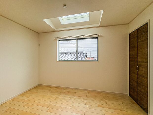3号棟【洋室5帖】お子様のお部屋にぴったりなスペース