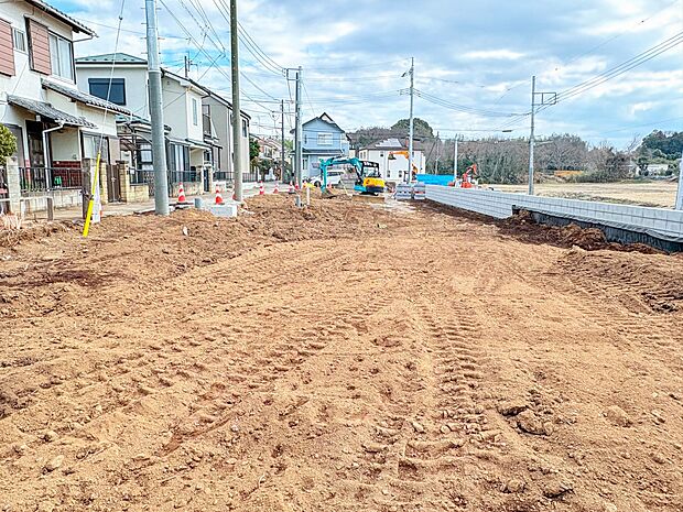 【外観】こちらの物件が少しでも気になるようでしたら、お気軽にお問合せください。人生でいちばん大きなお買い物ですので、ゆっくりご見学ください。ネット上の画像と実際の見学では、リアル感がまるで違…
