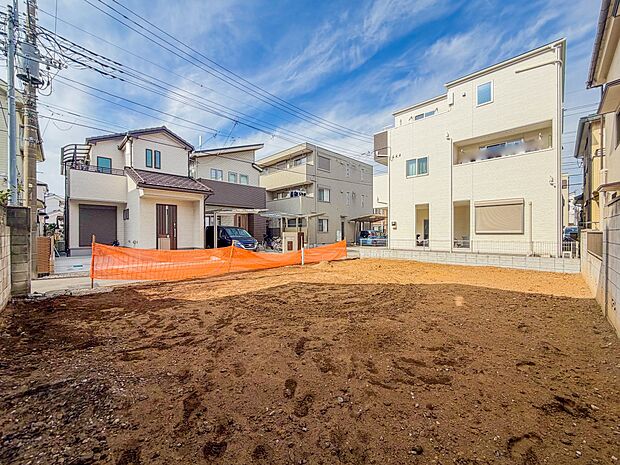 【外観】どこにいても快適に過ごせる住まいは、明るく清潔感あふれる空間。帰るたびにリラックスできる安らぎの場を提供します。