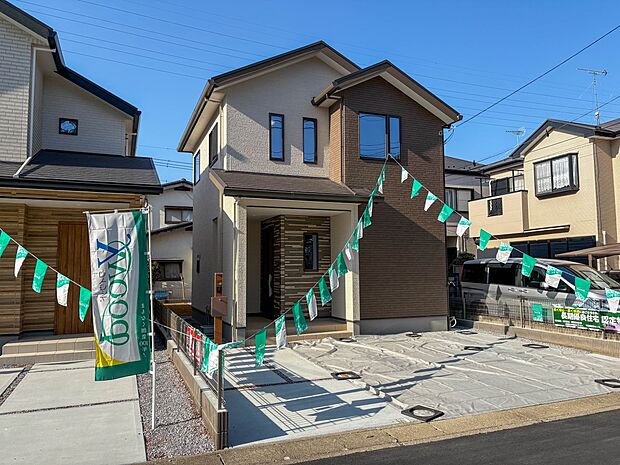 1号棟【外観】陽当りや通風性など各所に施された工夫で住みやすさを実現。部屋の大きさや周辺環境・街並など、資料には掲載していない情報が現地にはたくさんございます。是非ご確認下さい。