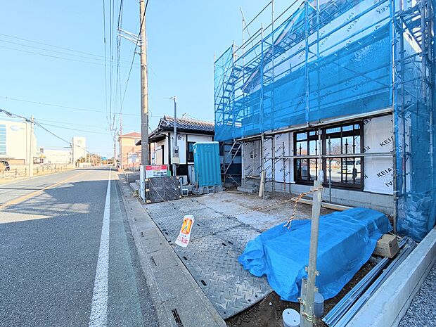 ここから始まる「日常」はご家族にとってかけがえのない時間となります。少しでも豊かに、快適に。そんな想いから本邸宅は生まれました。　