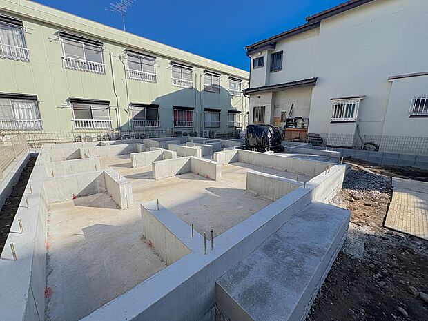 【外観】こちらの物件が少しでも気になるようでしたら、お気軽にお問合せください。人生でいちばん大きなお買い物ですので、ゆっくりご見学ください。ネット上の画像と実際の見学では、リアル感がまるで違…