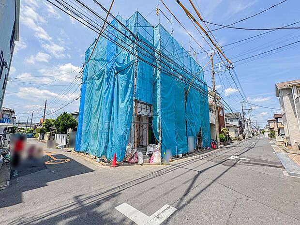 【前面道路】車の通行が少ないので、静かな住環境を維持することができます。