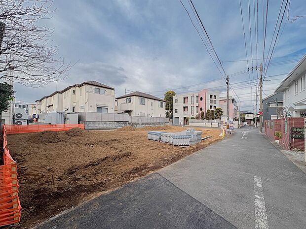 【ぜひ現地をご確認下さい】陽当りや通風性など各所に施された工夫で住みやすさを実現。部屋の大きさや周辺環境・街並など、資料には掲載していない情報が現地にはたくさんございます。是非ご確認下さい。…