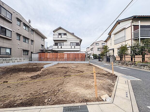【外観】陽当りや通風性など各所に施された工夫で住みやすさを実現。部屋の大きさや周辺環境・街並など、資料には掲載していない情報が現地にはたくさんございます。是非ご確認下さい。