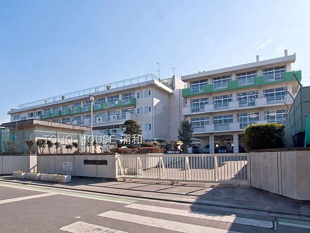 小学校 700m さいたま市立芝原小学校(芝原小学校(目指しているのは芝原小らしい特色があり、保護者・地域から信頼、そして愛される学校づくり。「芝原小さわやかプラン」に基づき、「チーム芝原」…