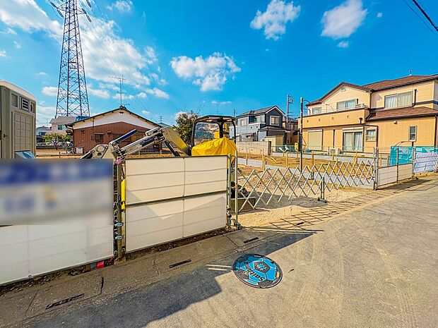 【外観】家族の温かさと陽光の暖かさ、楽しい毎日と明るい未来を予感させる「空間が織り成すひとつ先の住み心地」を演出します。