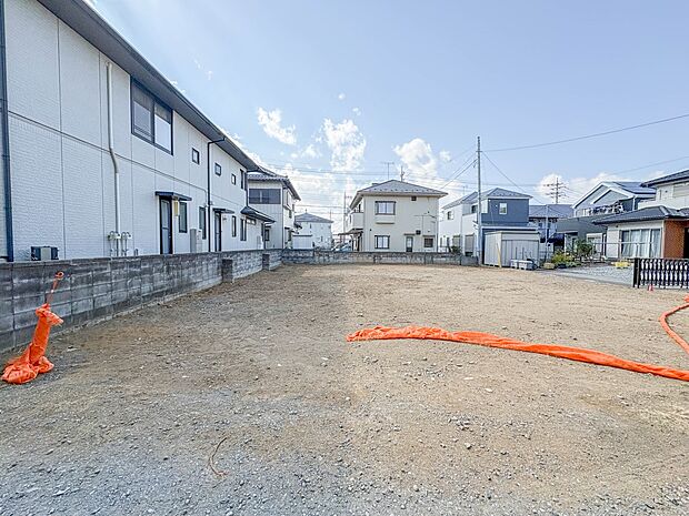 【外観】家の良し悪しだけでなく周辺環境も重要なポイント。