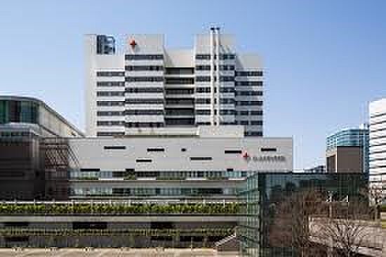 病院 1600m さいたま赤十字病院(地域の中核病院として高度先進医療や救急医療などの整備が進む「さいたま赤十字病院」。内科、外科、循環器科、産婦人科など様々な診療科からなります。)
