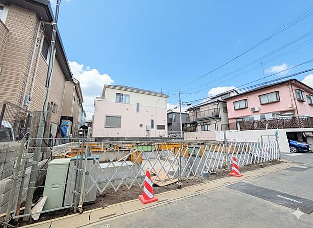 家は一生のお買物。自分ならではの家族ならではの、家にしたい。書斎を設ける。子どものプレイングルームを設ける。趣味のオーディオルームを設置する。夢を追うオンリーワンの家です。