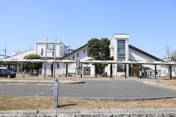 駅 640m JR東北線「蓮田」駅()
