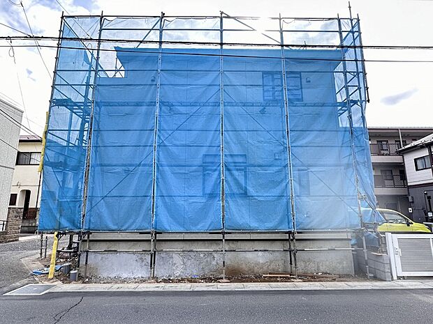 こちらの物件に少しでもご興味がありましたら、お気軽にお電話下さい。ネット上で「見えない物」「わからない事」でも、実際にご見学いただくことで、手に取るようにおわかりいただけるはずです。