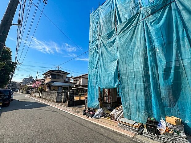 6号棟【前面道路6m】陽当りや通風性など各所に施された工夫で住みやすさを実現。部屋の大きさや周辺環境・街並など、資料には掲載していない情報が現地にはたくさんございます。是非ご確認下さい。