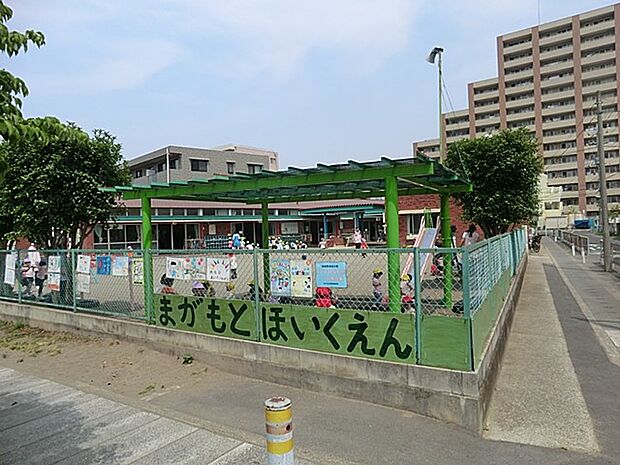 幼稚園・保育園 600m 曲本保育園(南区曲本4丁目にある保育園。「心も体も健康で元気に遊べる子」、「挨拶の出来る子」などを目標にしているそうです。武蔵浦和駅から南西へ徒歩約15分の場所で、…