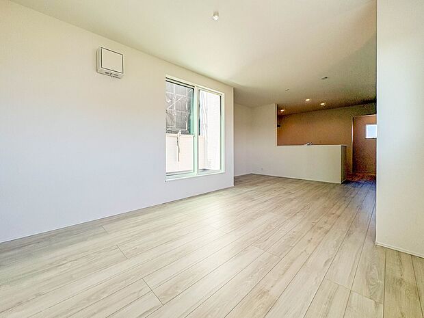 1号棟【LDK17.25帖】明るく開放的な空間が広がるLDK。