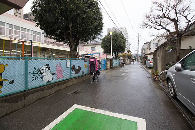 幼稚園・保育園 280m 岸町保育園(岸町保育園 徒歩3分)